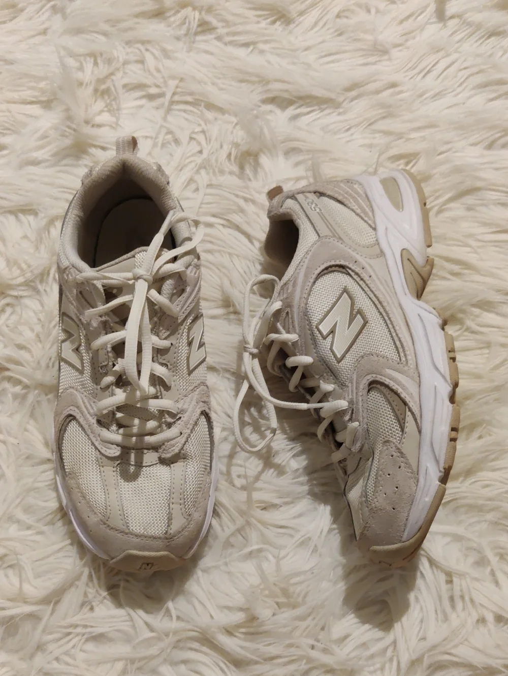 New Balance 530 Running Shoes - Picture 2 of 11